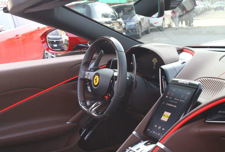 Ferrari Roma Spider